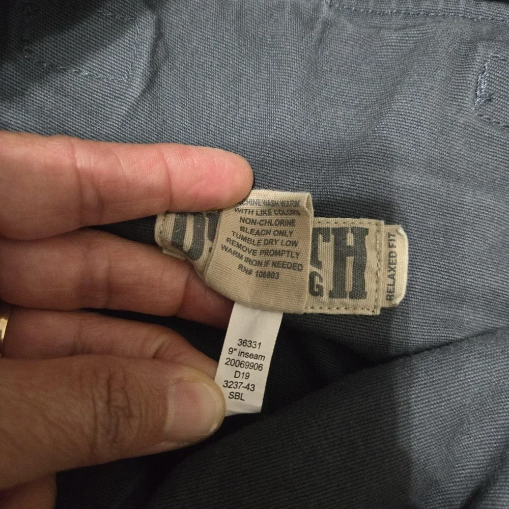Duluth Trading Co. Shorts Mens 46 Gray Flex Fire Hose Cargo Canvas Workwear